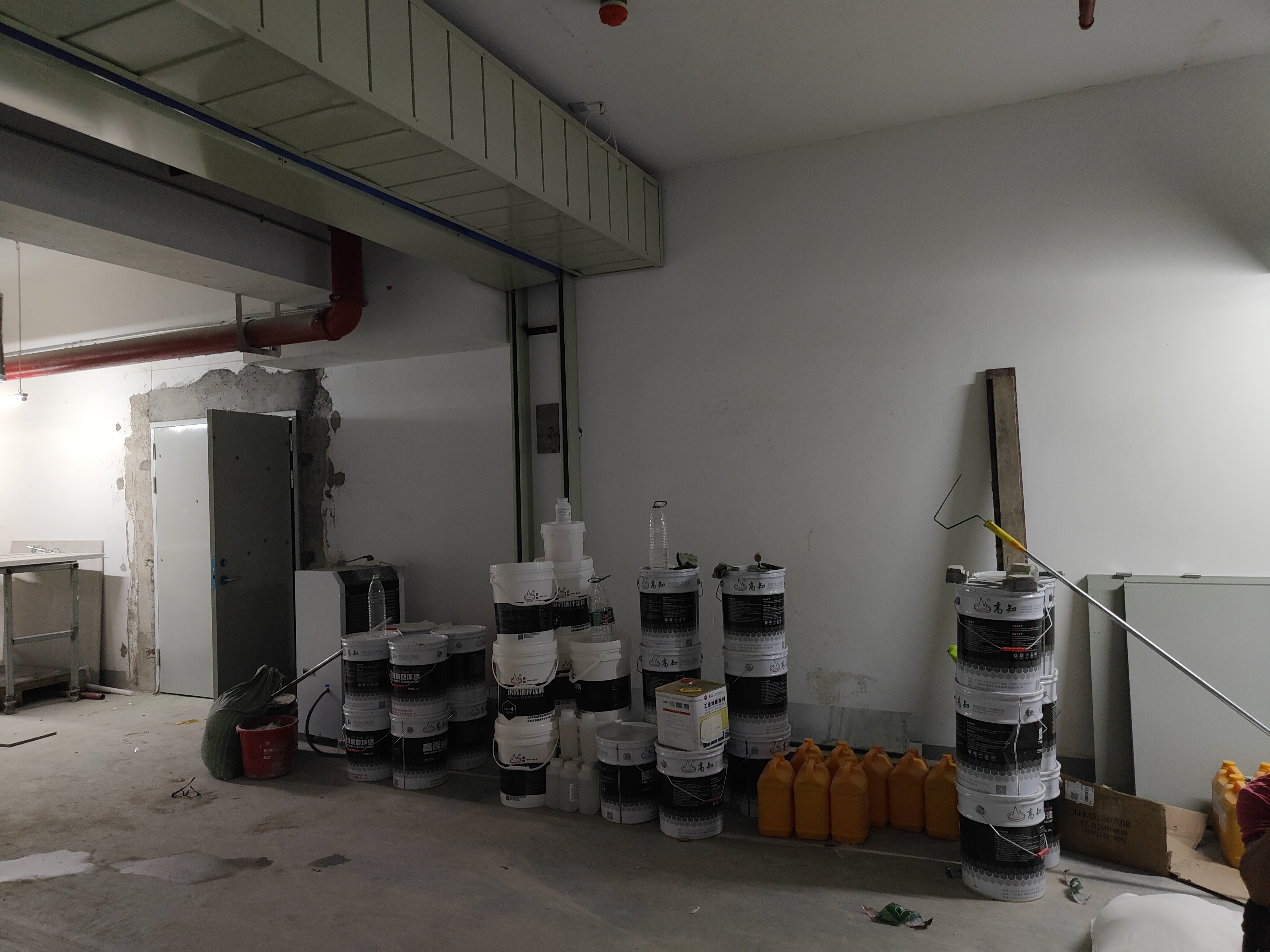 广州供电公司地下室环氧薄涂项目，高知品牌的入驻，东莞地坪漆厂家直销